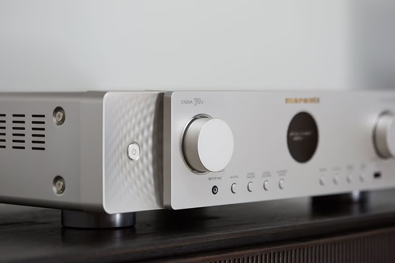 Amply Marantz Cinema 70s