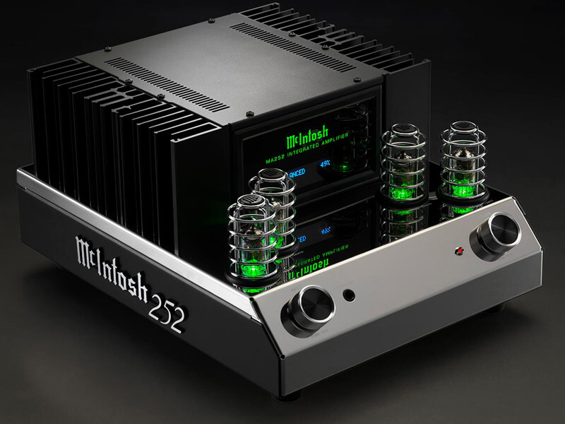Amply đ&egrave;n McIntosh MA252