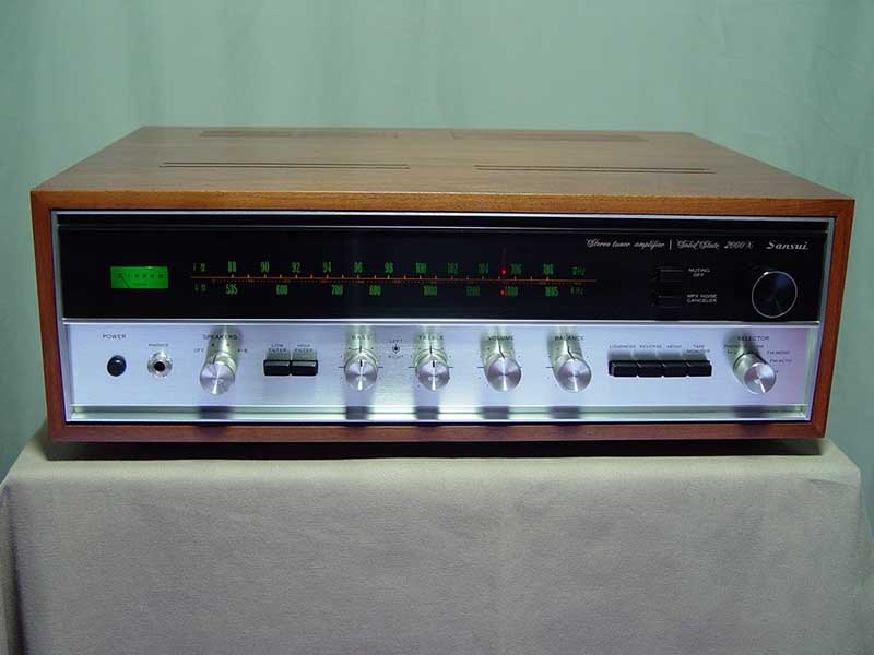 Amply Sansui 2000X
