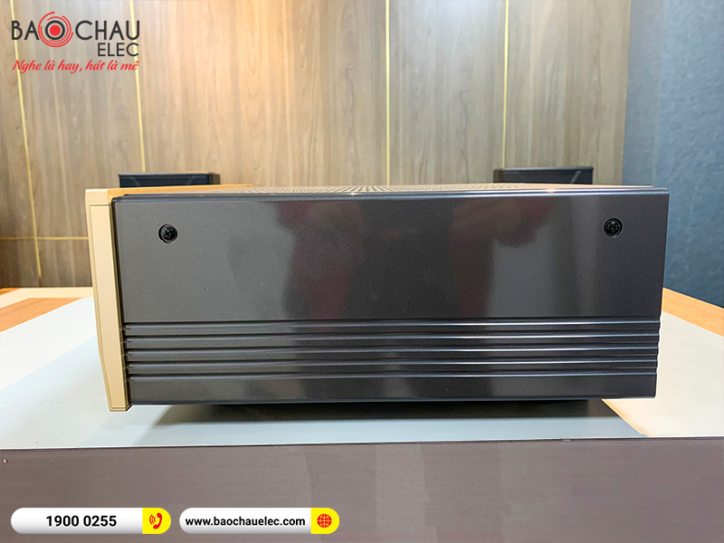 Amply Accuphase E380 (SX: Japan)