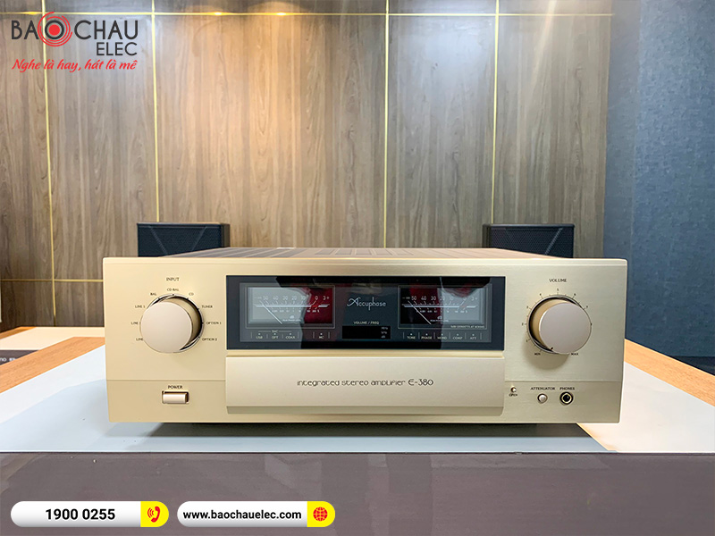 Amply Accuphase E380 (SX: Japan)