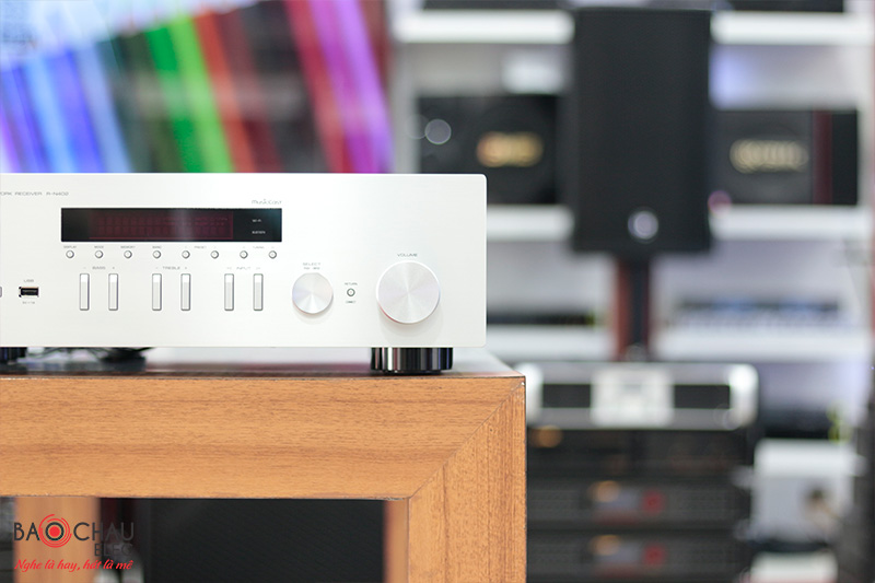 Ampli Yamaha R N402