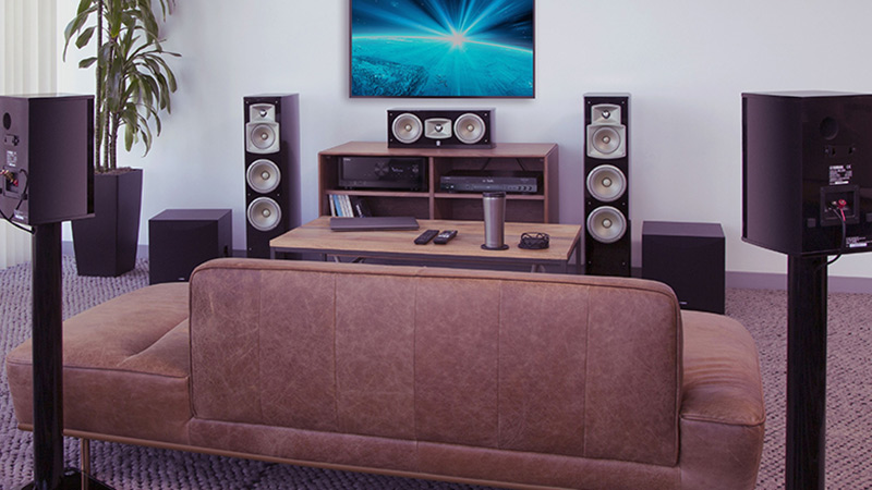 Amply Yamaha RX V6A (7.2 k&ecirc;nh)