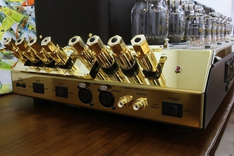 Power amply đ&egrave;n McIntosh MC275 50th LE Gold