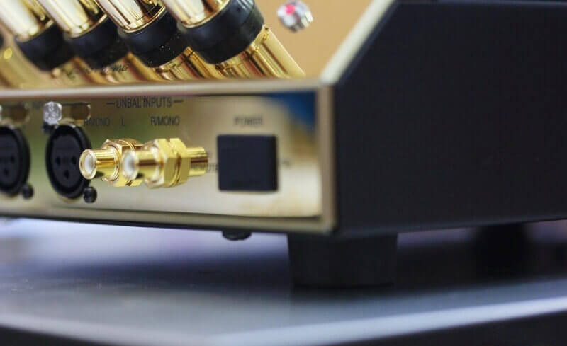 Power amply đ&egrave;n McIntosh MC275 50th LE Gold