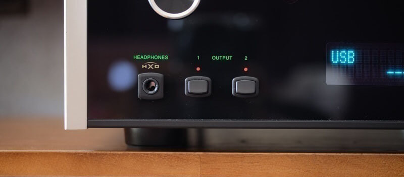 pre amply mcintosh c49