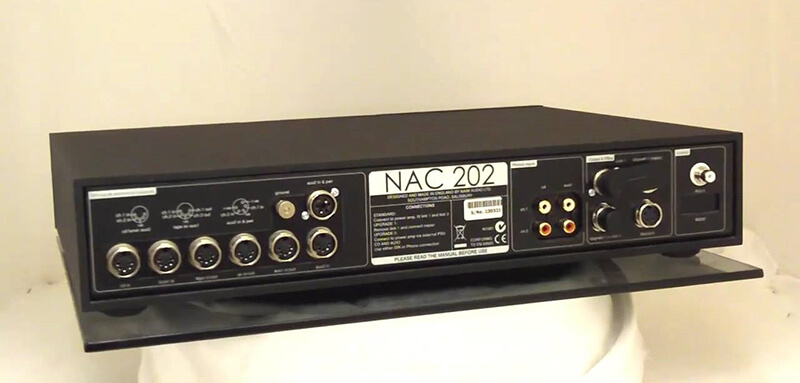 pre amply naim nac 202