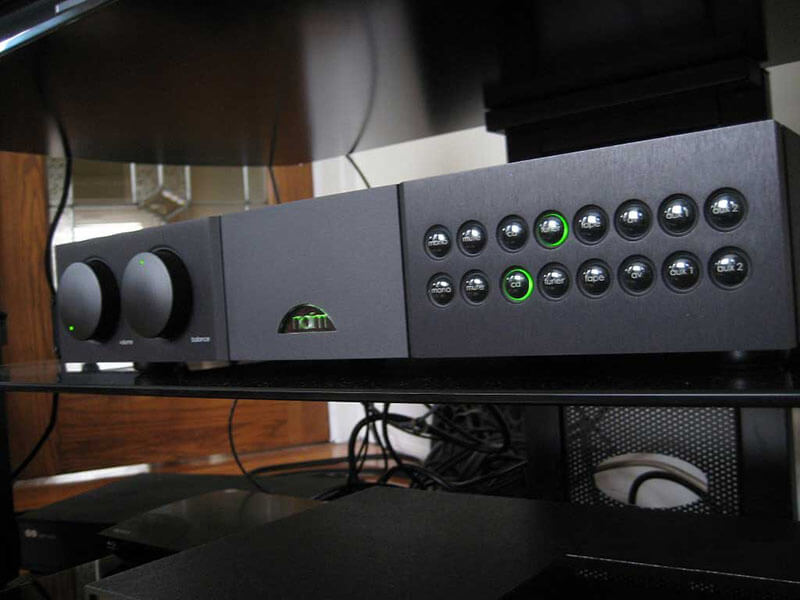 pre amply naim nac 282