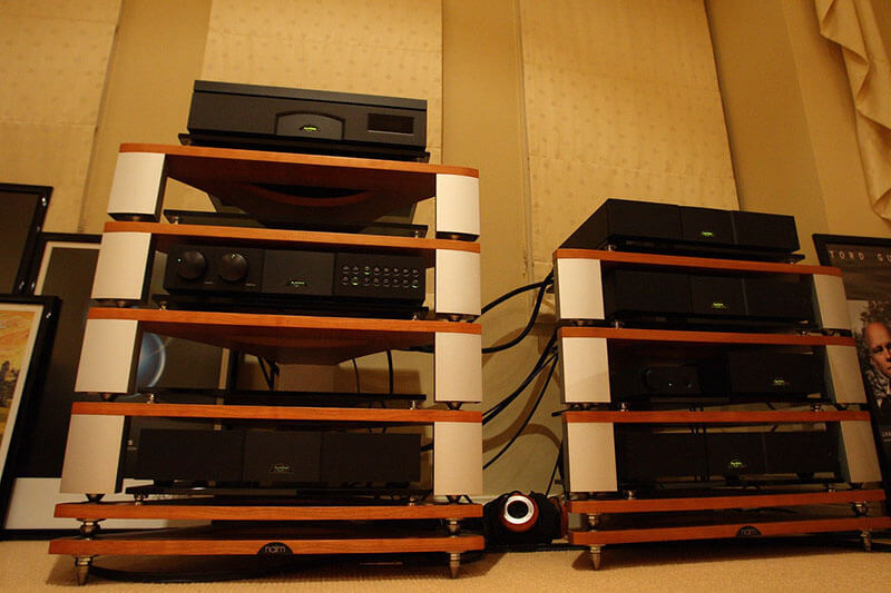 pre amply naim nac 552