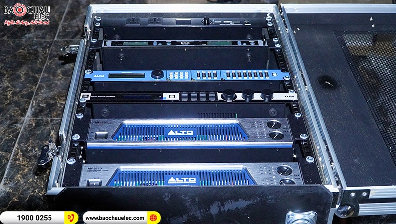 Lắp đặt D&agrave;n Line Array Alto Mỹ ho&agrave;nh tr&aacute;ng cho qu&aacute;n bar khủng nhất tại Bắc Giang