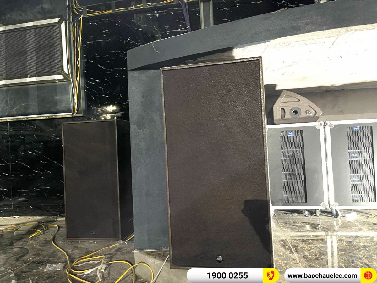 Lắp đặt D&agrave;n Line Array Alto Mỹ ho&agrave;nh tr&aacute;ng cho qu&aacute;n bar khủng nhất tại Bắc Giang