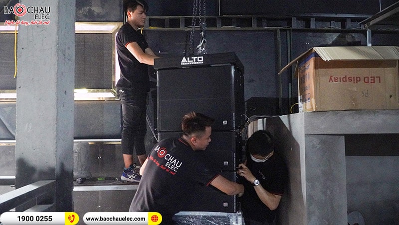 Lắp đặt D&agrave;n Line Array Alto Mỹ ho&agrave;nh tr&aacute;ng cho qu&aacute;n bar khủng nhất tại Bắc Giang