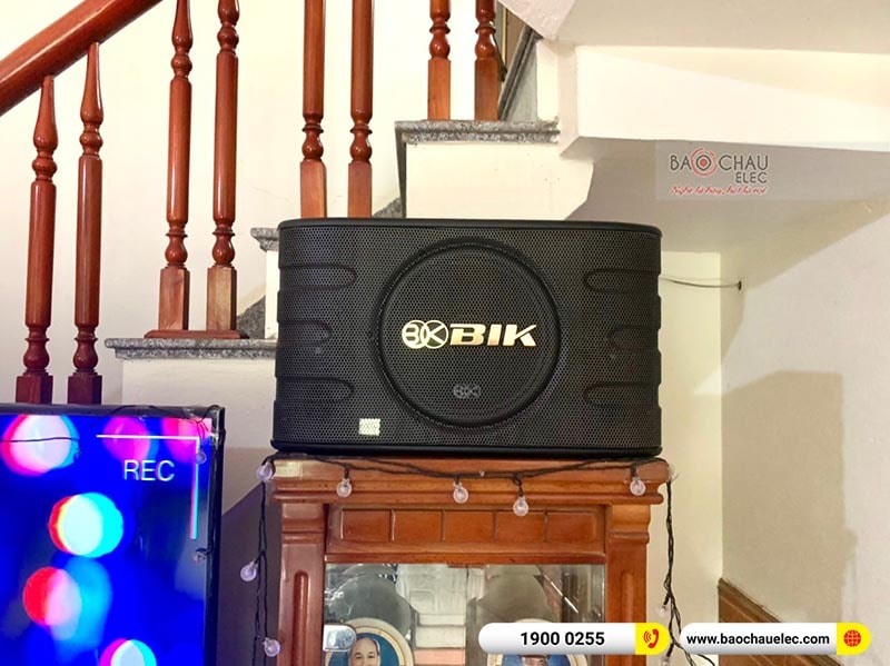 Dàn karaoke gia đình anh Lộc 