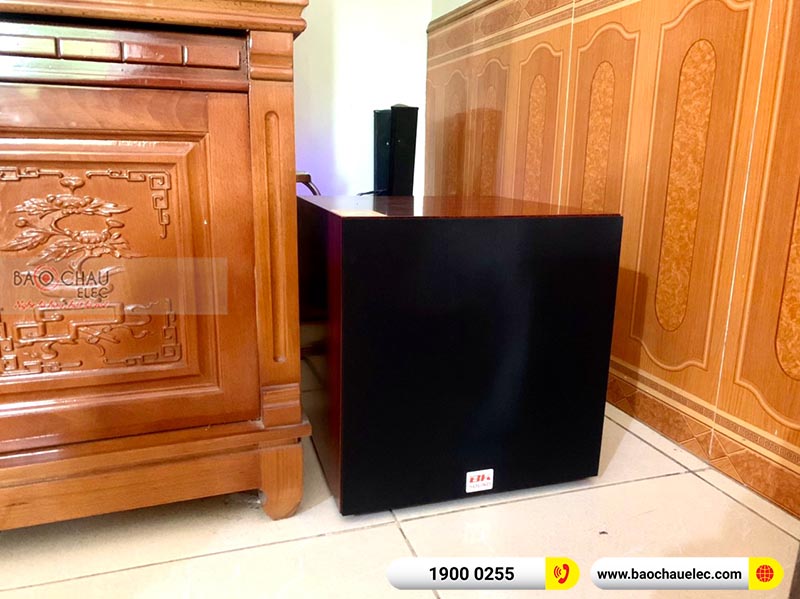 Dàn karaoke gia đình anh Lộc 