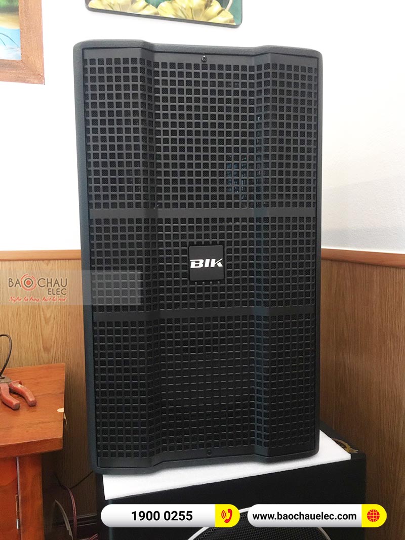 Dàn karaoke gia đình anh Như