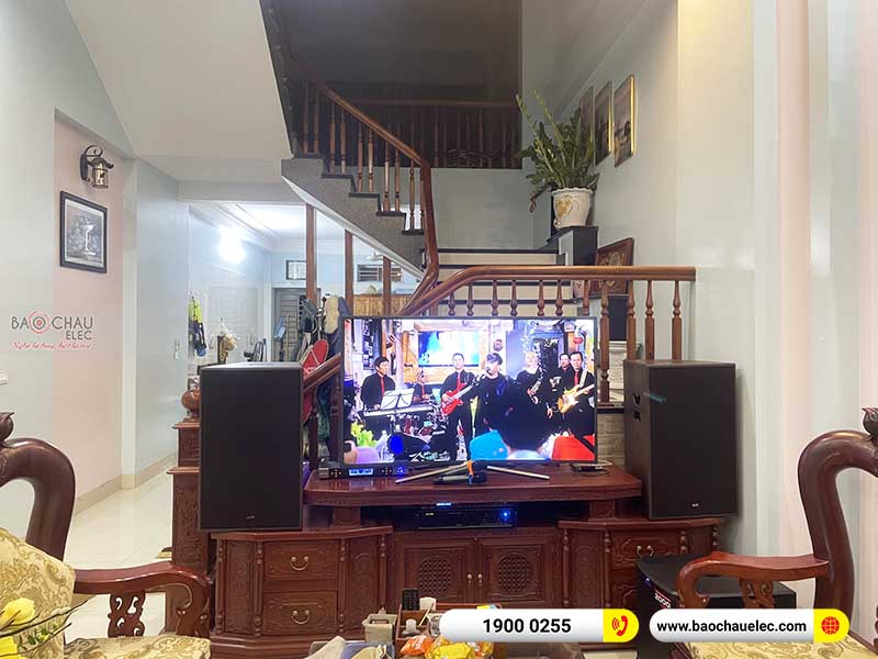 Dàn karaoke gia đình anh Phương