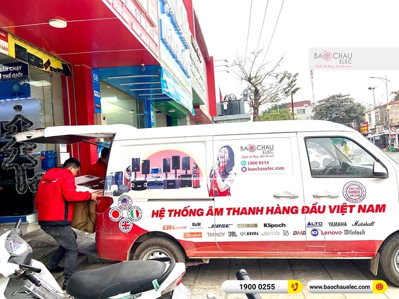 Dàn karaoke gia đình chị Hồng