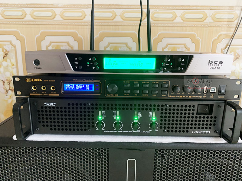 Dàn karaoke gia đình anh Chính h2