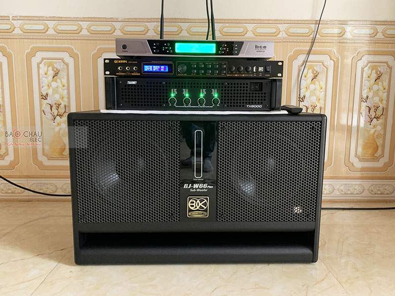 Dàn karaoke gia đình anh Chính h3