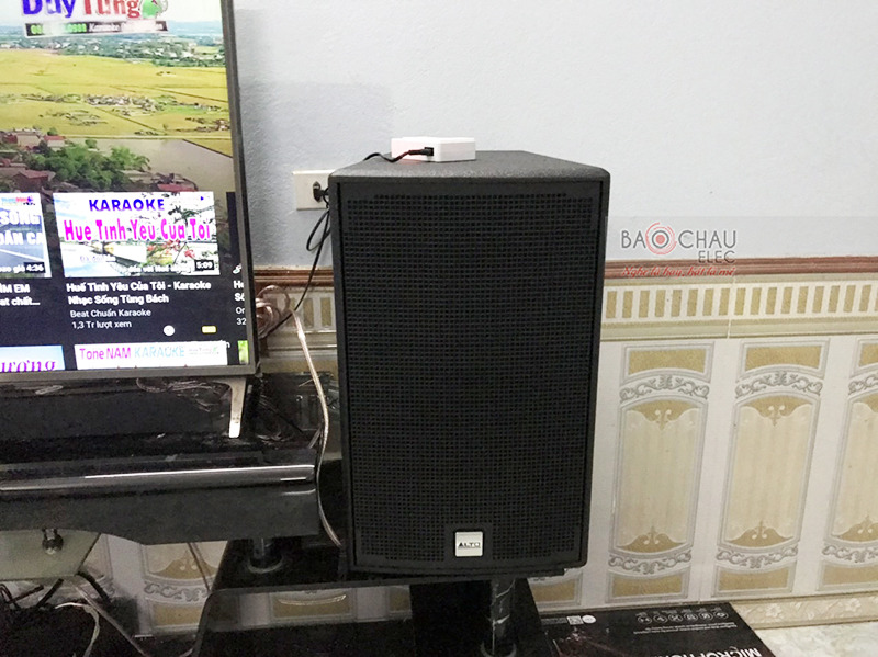 D&agrave;n karaoke gia đ&igrave;nh anh Cường h2