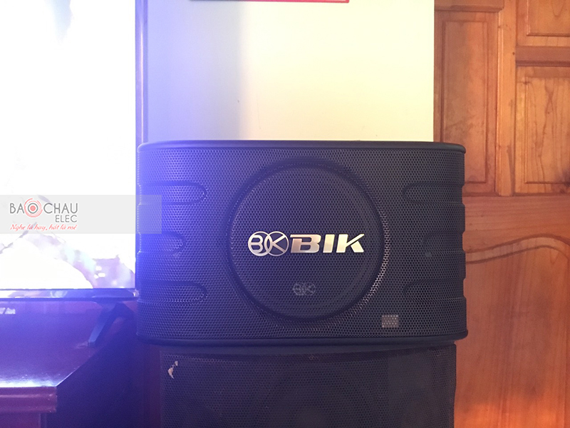 Dàn karaoke gia đình anh Dân h2