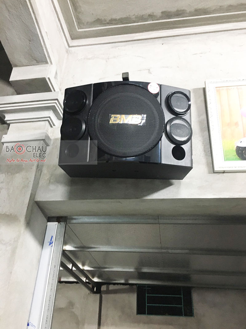 Dàn karaoke gia đình anh Sự h1