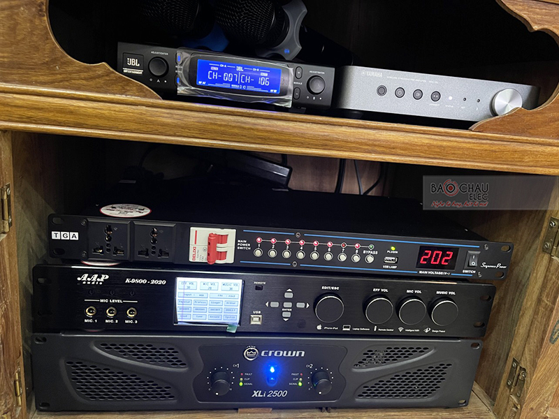 Dàn karaoke gia đình anh Thắng h3