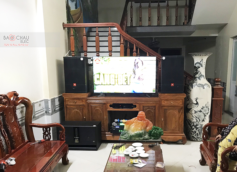 Dàn karaoke gia đình anh Thanh h5