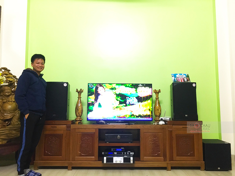 Dàn karaoke gia đình anh Thọ h6