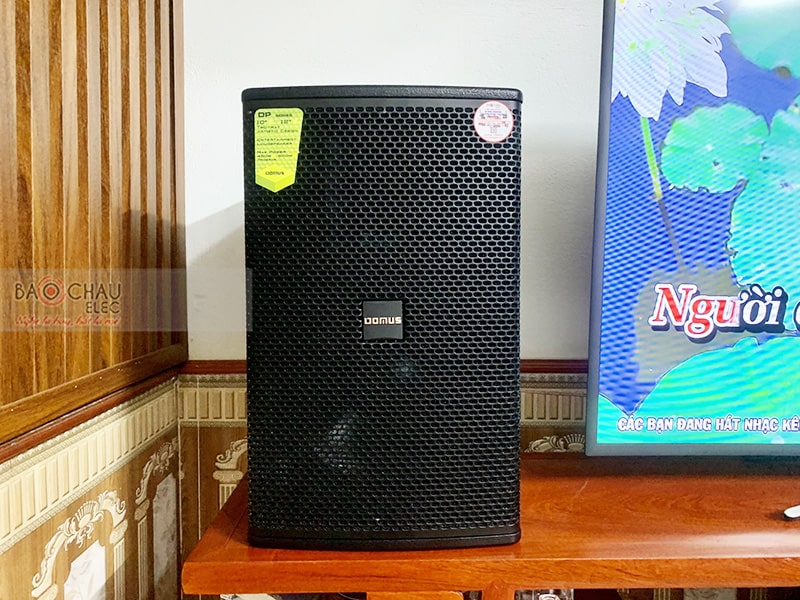 Dàn karaoke gia đình anh Trường