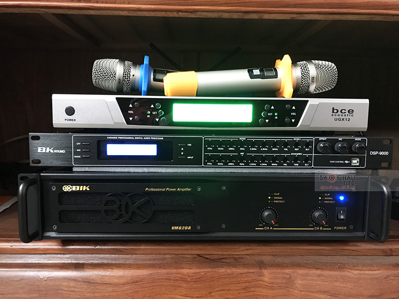 Dàn karaoke gia đình anh Tuyên h3