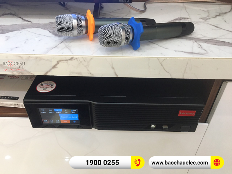 Dàn karaoke gia đình anh Hưởng