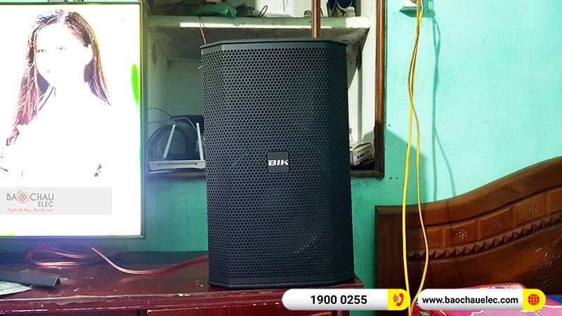 Dàn karaoke gia đình anh Luận