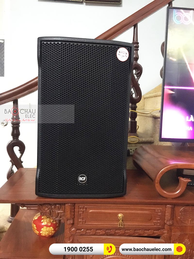Dàn karaoke gia đình anh Mậu