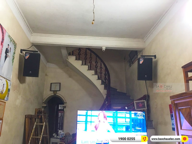 Dàn karaoke gia đình anh Ngọc