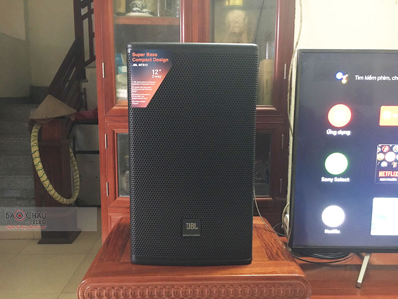 Dàn karaoke gia đình anh Bình h1