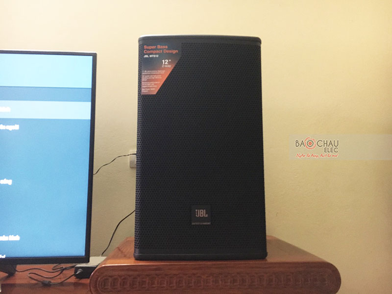 Dàn karaoke gia đình anh Bình h2