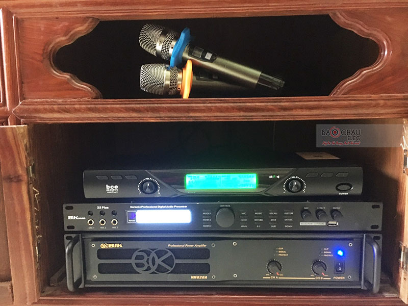Dàn karaoke gia đình anh Bình h3