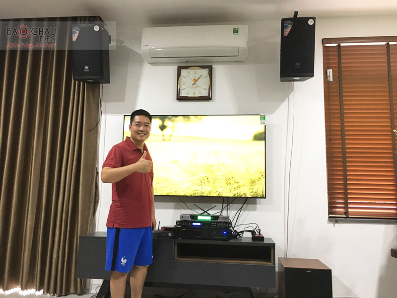 Dàn karaoke gia đình anh Lâm h5