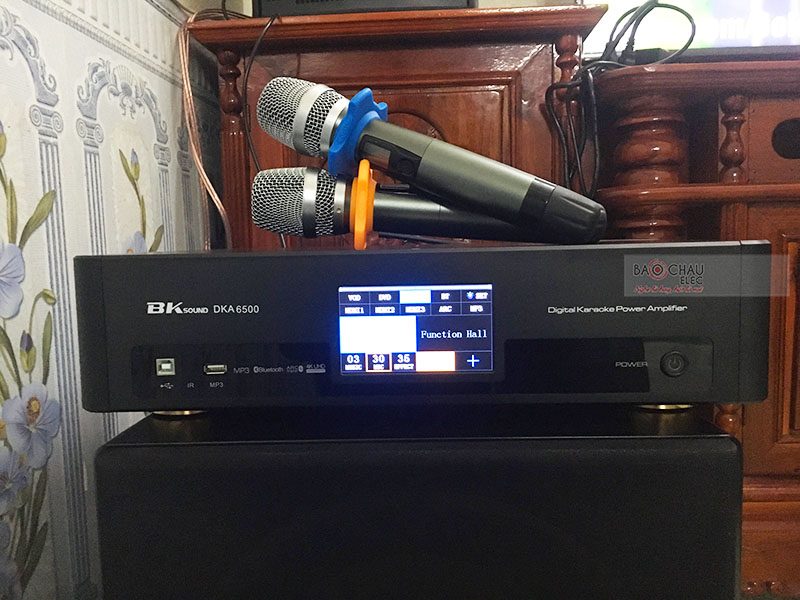 Dàn karaoke gia đình anh Linh h3