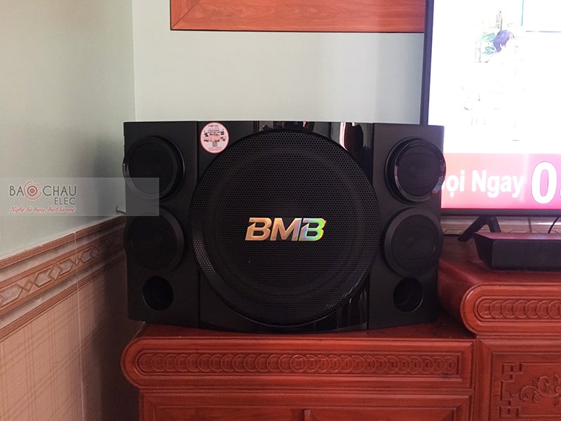Dàn karaoke gia đình anh Lương 