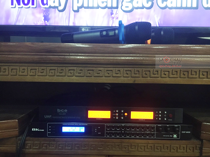 Dàn karaoke gia đình anh Minh h4