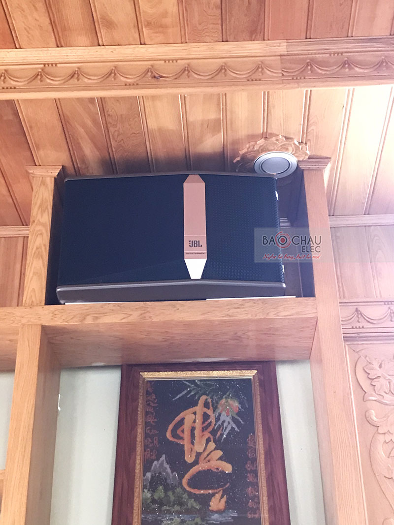 Dàn karaoke gia đình anh Phú h2