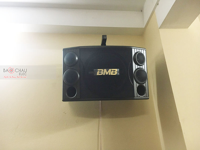 Dàn karaoke gia đình anh Quang h2