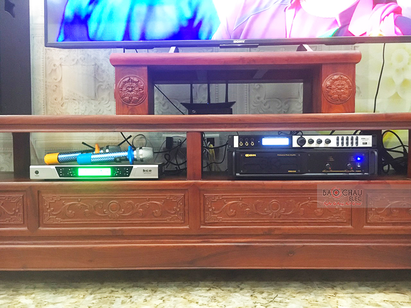 Dàn karaoke gia đình anh Sơn h3