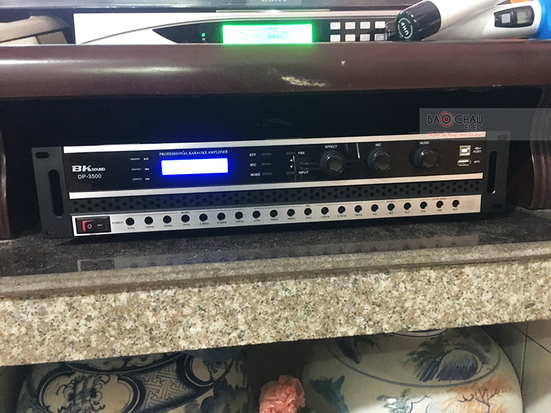 Dàn karaoke gia đình anh Thuật h3