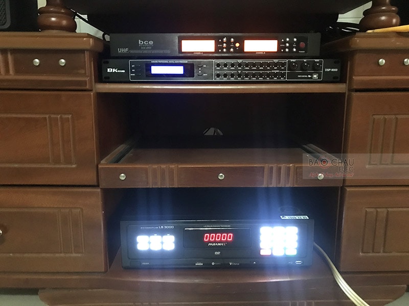 Dàn karaoke gia đình anh Dân ở Tân Phong h3