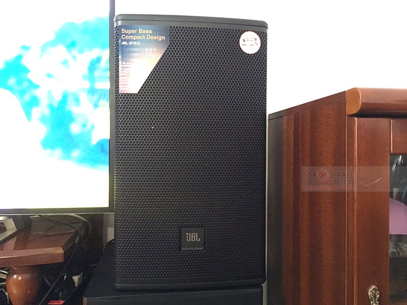 Dàn karaoke JBL gia đình anh Hiển ở Biên Hòa h2