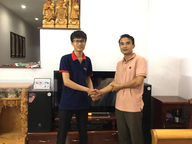 Dàn karaoke JBL gia đình anh Hiển ở Biên Hòa h7