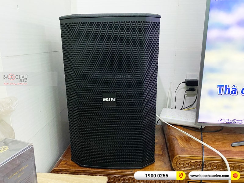 Dàn karaoke gia đình anh Dũng